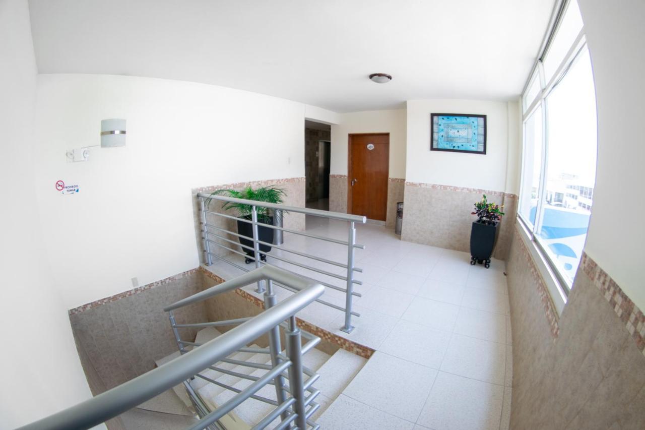 Hotel Niza Zona Piel Леон Екстер'єр фото