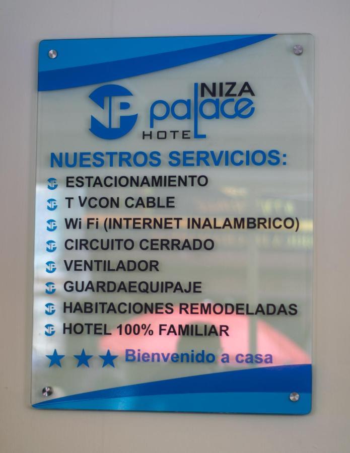 Hotel Niza Zona Piel Леон Екстер'єр фото